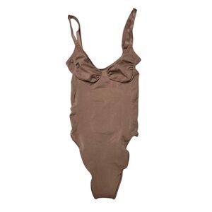SKIMS SCULPTING BODYSUIT Body Shaper Thong Top Brown Small NWOT